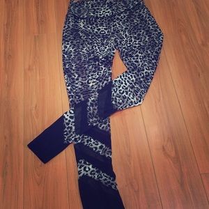Girls exercise leggings